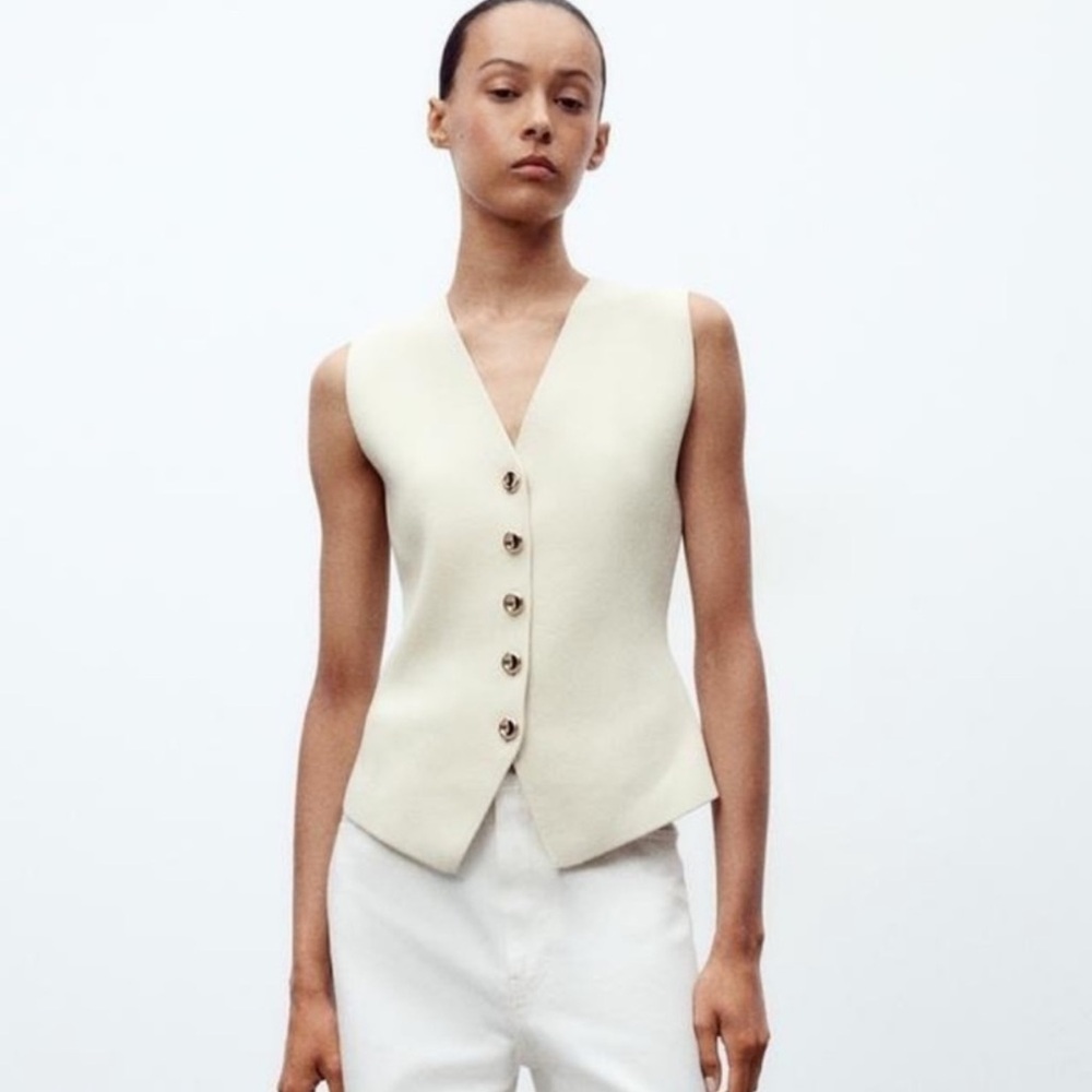 Zara NWT plain knit vest ivory ecru 4192/003